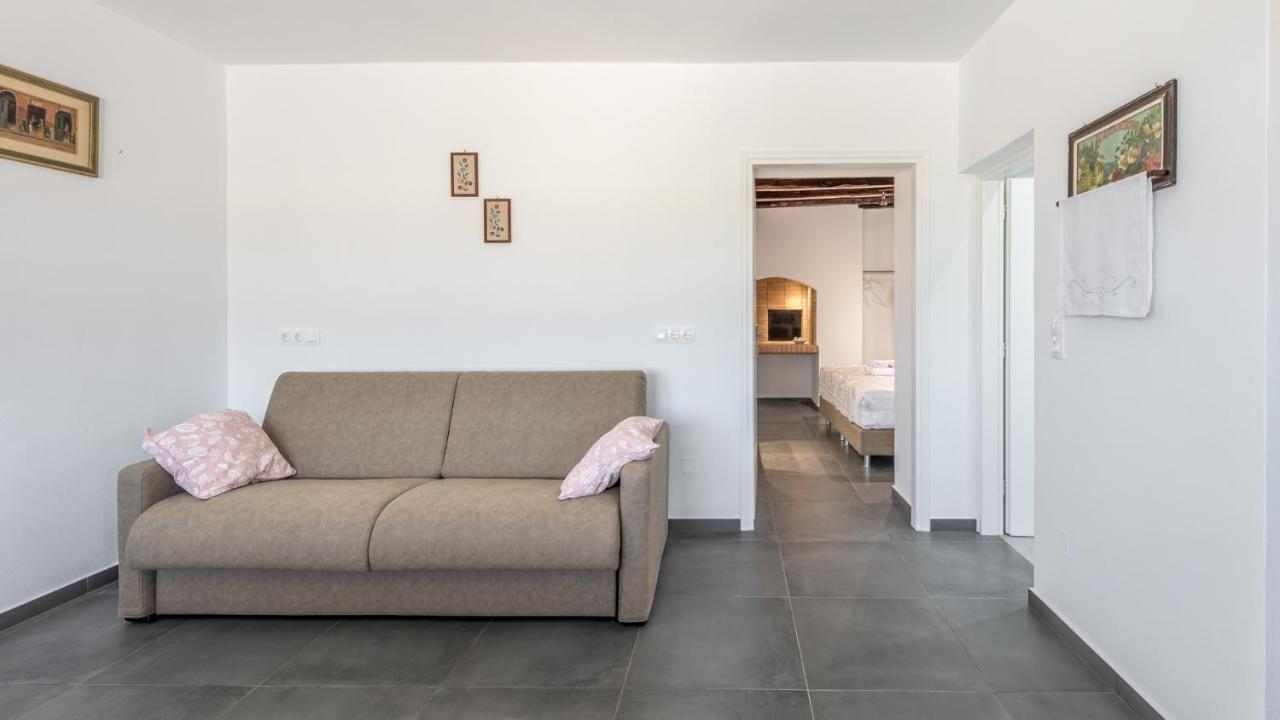 Milos Bay View Zefiria Екстер'єр фото
